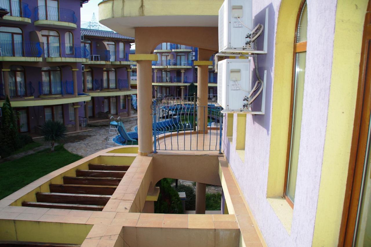 Azura Garden Apartments 체르노모레츠 외부 사진