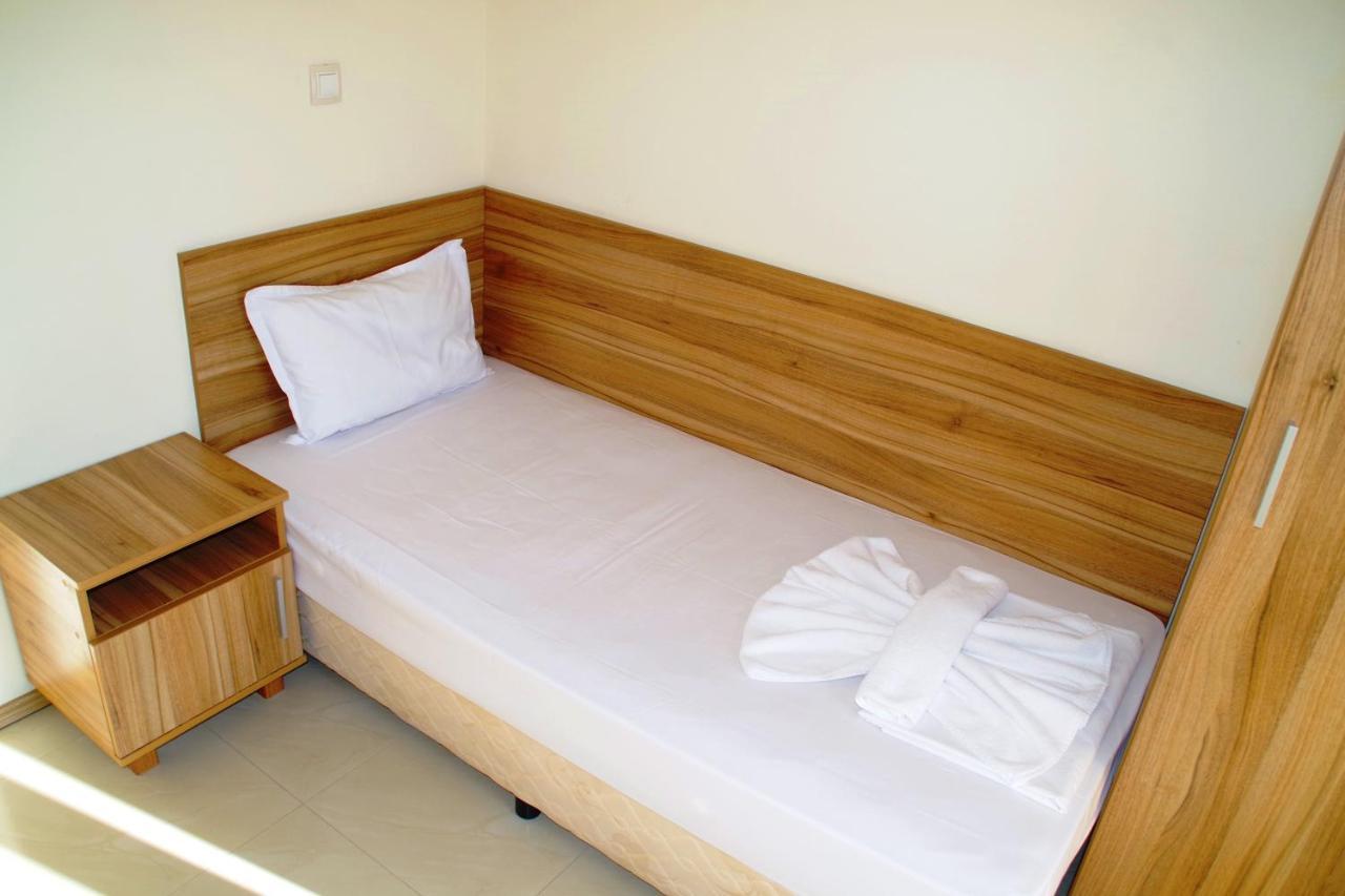 Azura Garden Apartments 체르노모레츠 외부 사진